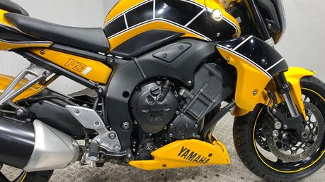 Yamaha FZ1 FZ1 N 11