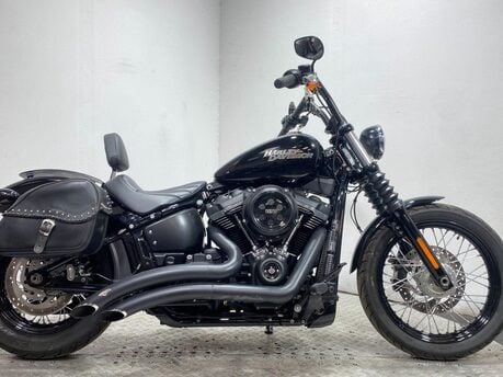 Harley-Davidson Dyna 1745 FXBB Street Bob Euro 4