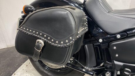 Harley-Davidson Dyna 1745 FXBB Street Bob Euro 4 14