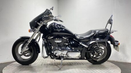 Suzuki Intruder 800 800 VZ 2
