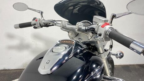 Suzuki Intruder 800 800 VZ 4