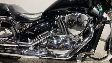 Suzuki Intruder 800 800 VZ 16