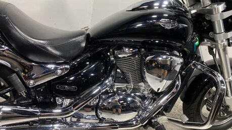 Suzuki Intruder 800 800 VZ 17