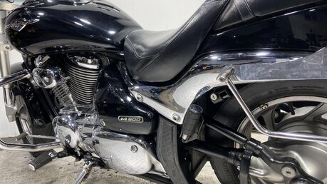 Suzuki Intruder 800 800 VZ 27