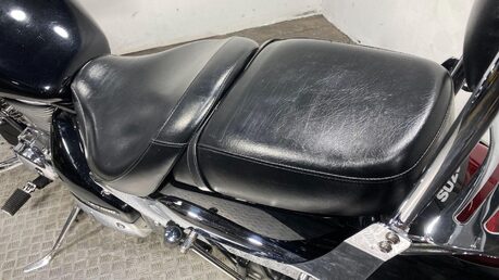 Suzuki Intruder 800 800 VZ 37