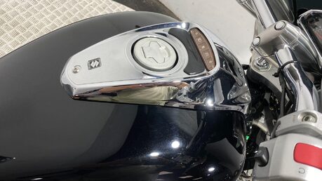 Suzuki Intruder 800 800 VZ 40