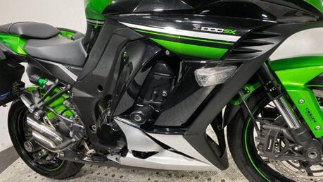 Kawasaki Z1000 SX ZX 1000 MGF ABS 12