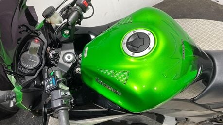 Kawasaki Z1000 SX ZX 1000 MGF ABS 22