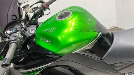 Kawasaki Z1000 SX ZX 1000 MGF ABS 25