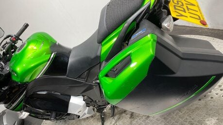 Kawasaki Z1000 SX ZX 1000 MGF ABS 27