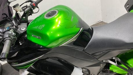 Kawasaki Z1000 SX ZX 1000 MGF ABS 59