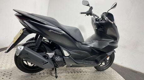 Honda PCX WW 125 A-PED 23 5