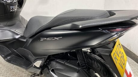Honda PCX WW 125 A-PED 23 22