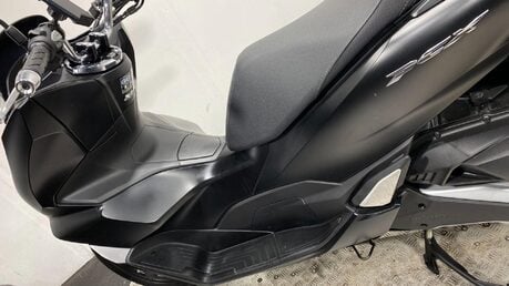 Honda PCX WW 125 A-PED 23 23