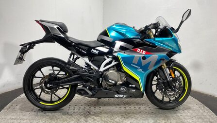 cf moto SR 300 SR