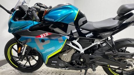 cf moto SR 300 SR 10