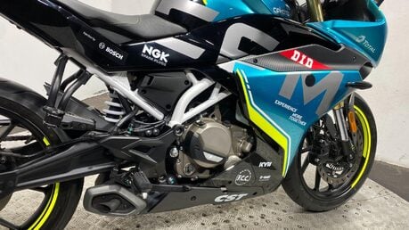 cf moto SR 300 SR 15