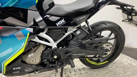 cf moto SR 300 SR 21