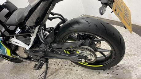 cf moto SR 300 SR 22
