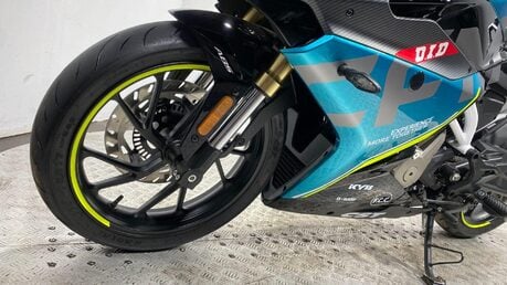 cf moto SR 300 SR 32
