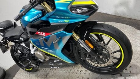 cf moto SR 300 SR 39