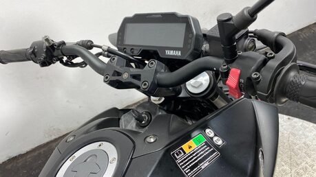 Yamaha MT-125 MT-125 (MTN-125A) 4