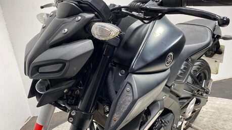 Yamaha MT-125 MT-125 (MTN-125A) 26