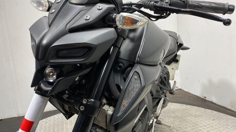 Yamaha MT-125 MT-125 (MTN-125A) 27