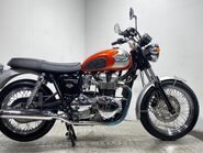 Triumph Bonneville BONNEVILLE T100 1