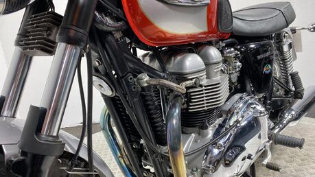Triumph Bonneville BONNEVILLE T100 23