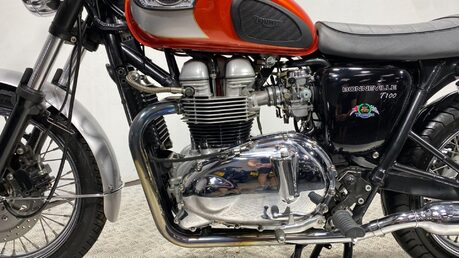 Triumph Bonneville BONNEVILLE T100 26