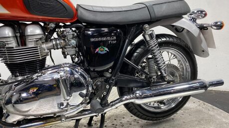 Triumph Bonneville BONNEVILLE T100 27