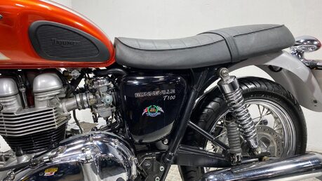 Triumph Bonneville BONNEVILLE T100 28