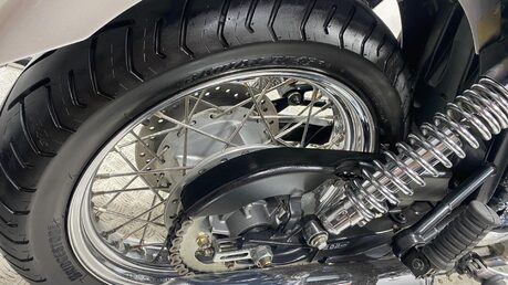 Triumph Bonneville BONNEVILLE T100 32