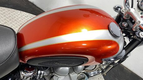 Triumph Bonneville BONNEVILLE T100 38