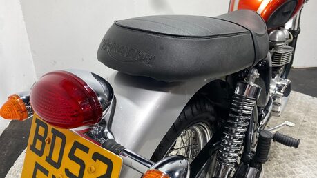 Triumph Bonneville BONNEVILLE T100 42