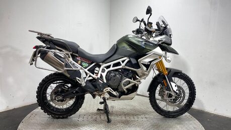 Triumph Tiger 900 TIGER 900 RALLY PRO 1
