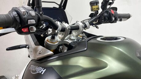 Triumph Tiger 900 TIGER 900 RALLY PRO 10
