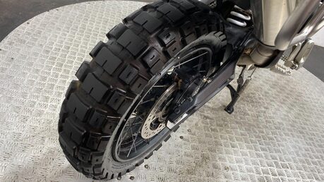 Triumph Tiger 900 TIGER 900 RALLY PRO 22