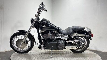 Harley-Davidson Dyna FXDB STREET BOB 2