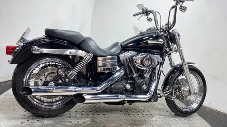 Harley-Davidson Dyna FXDB STREET BOB 5