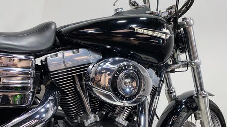 Harley-Davidson Dyna FXDB STREET BOB 15