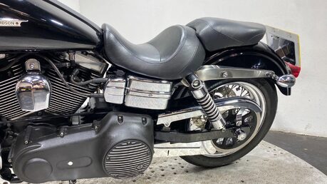 Harley-Davidson Dyna FXDB STREET BOB 19