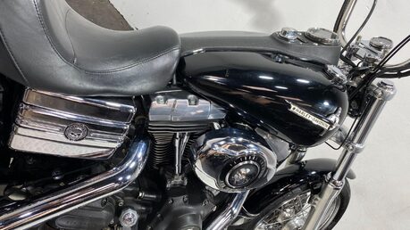 Harley-Davidson Dyna FXDB STREET BOB 28