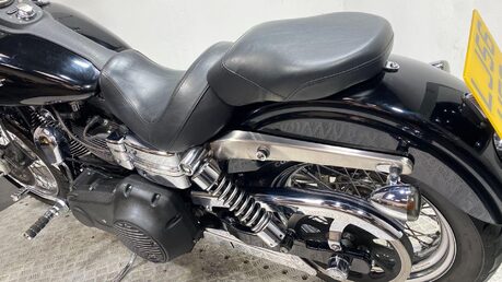 Harley-Davidson Dyna FXDB STREET BOB 29