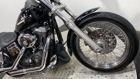 Harley-Davidson Dyna FXDB STREET BOB 33