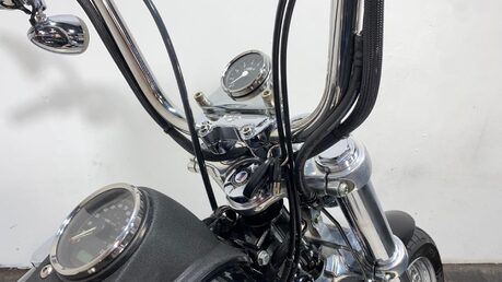Harley-Davidson Dyna FXDB STREET BOB 43