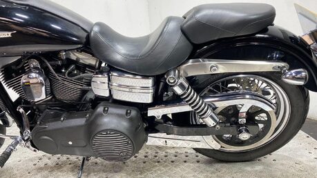 Harley-Davidson Dyna FXDB STREET BOB 47