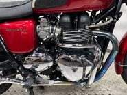 Triumph Bonneville 865 12