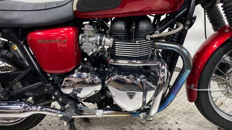 Triumph Bonneville 865 12